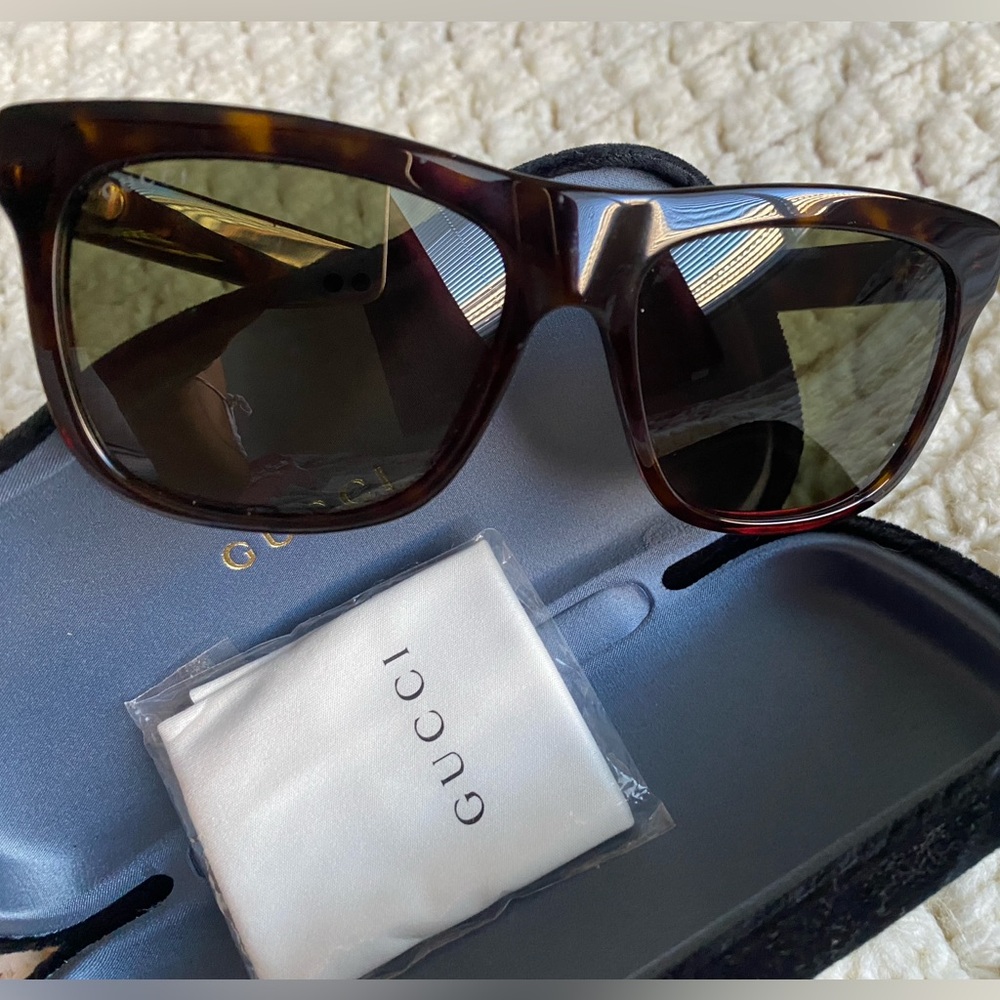 Gucci Brown Sunglasses -Rectangular | Size Os - image 8